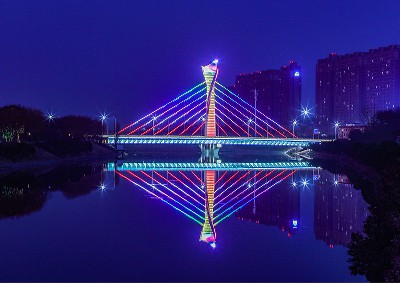 颖河大�桥夜景2